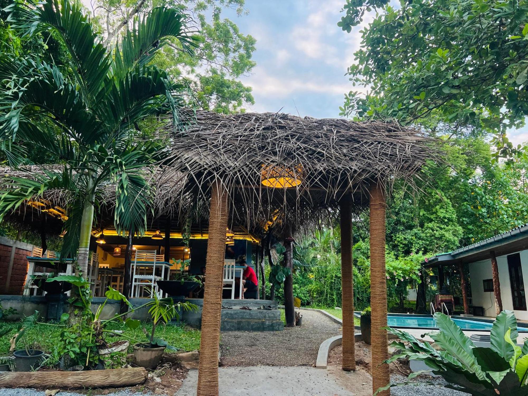 Maritime Nest Cabanas Тангале Екстериор снимка