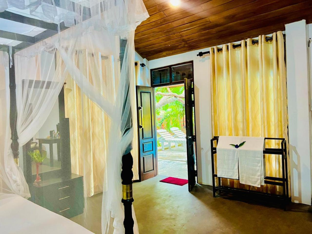 Maritime Nest Cabanas Тангале Екстериор снимка